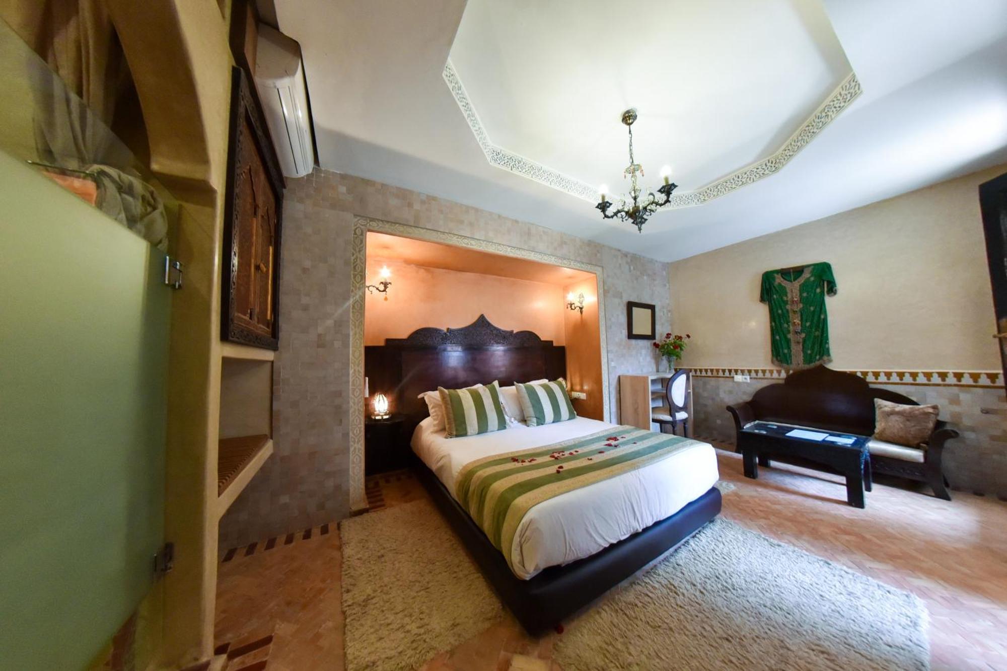 מקנס Riad Yacout מראה חיצוני תמונה