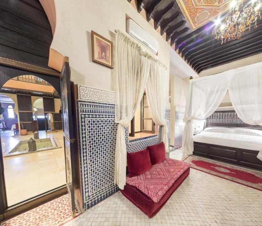 מקנס Riad Yacout מראה חיצוני תמונה